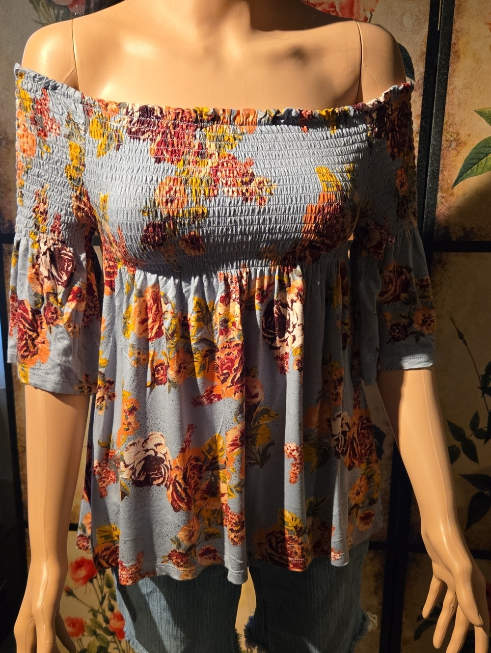 Off-Shoulder Floral Smocked Women's Top - Blue Medium: D